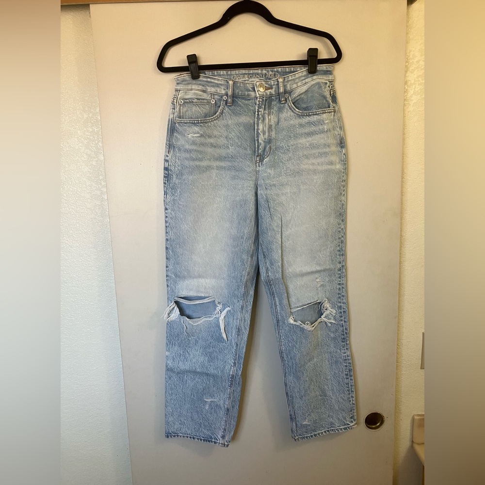 American Eagle straight leg jeans